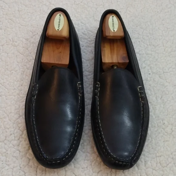 Allen Edmonds Interstate 90 Black Driving Moccasins/Loafers 11D Amazon.com | Allen Edmonds Mens Lewis Slip On Casual Loafer  main image 2